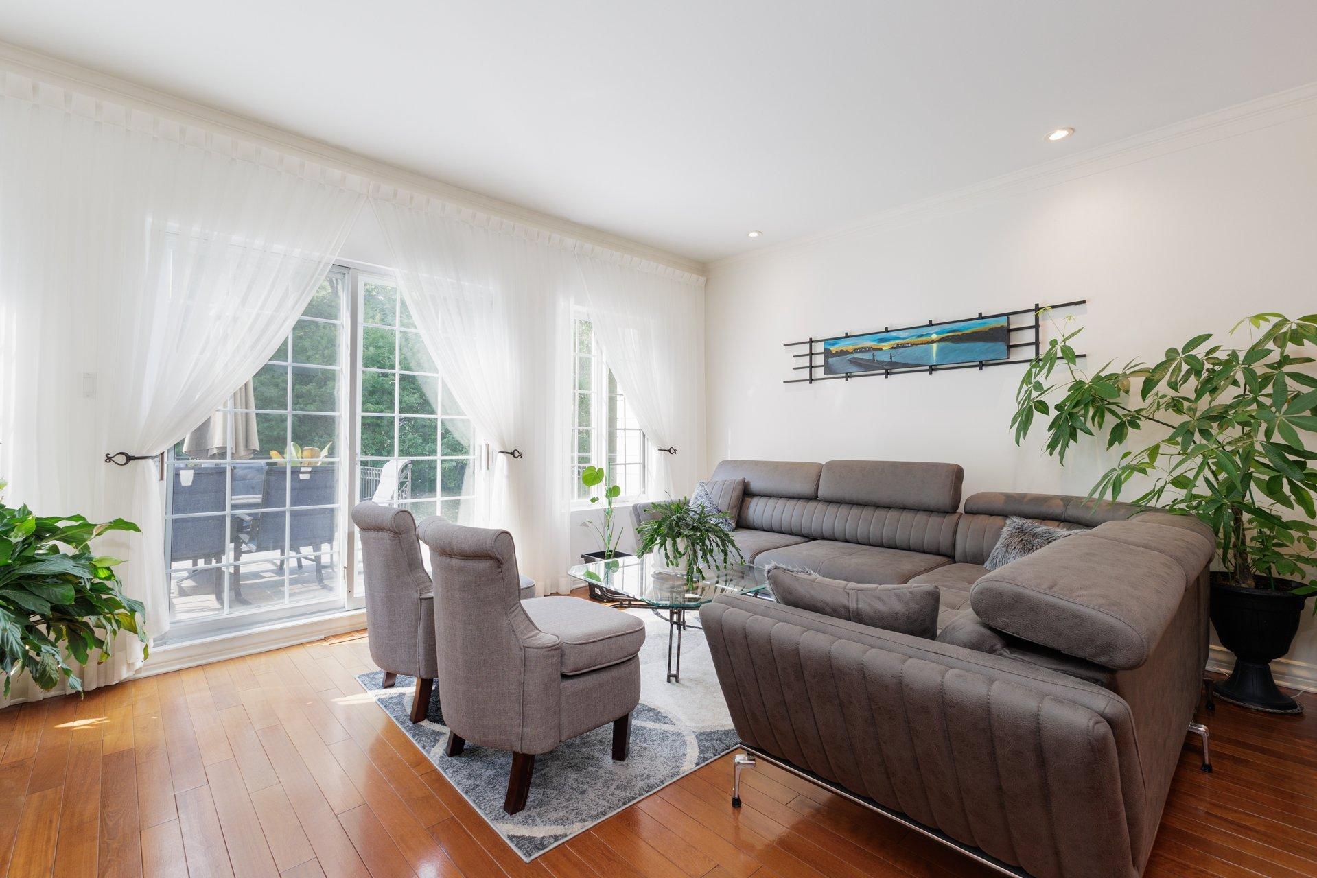 









2085


Rue de Versailles

, 108,
Vaudreuil-Dorion,




QC
J7V8P7

