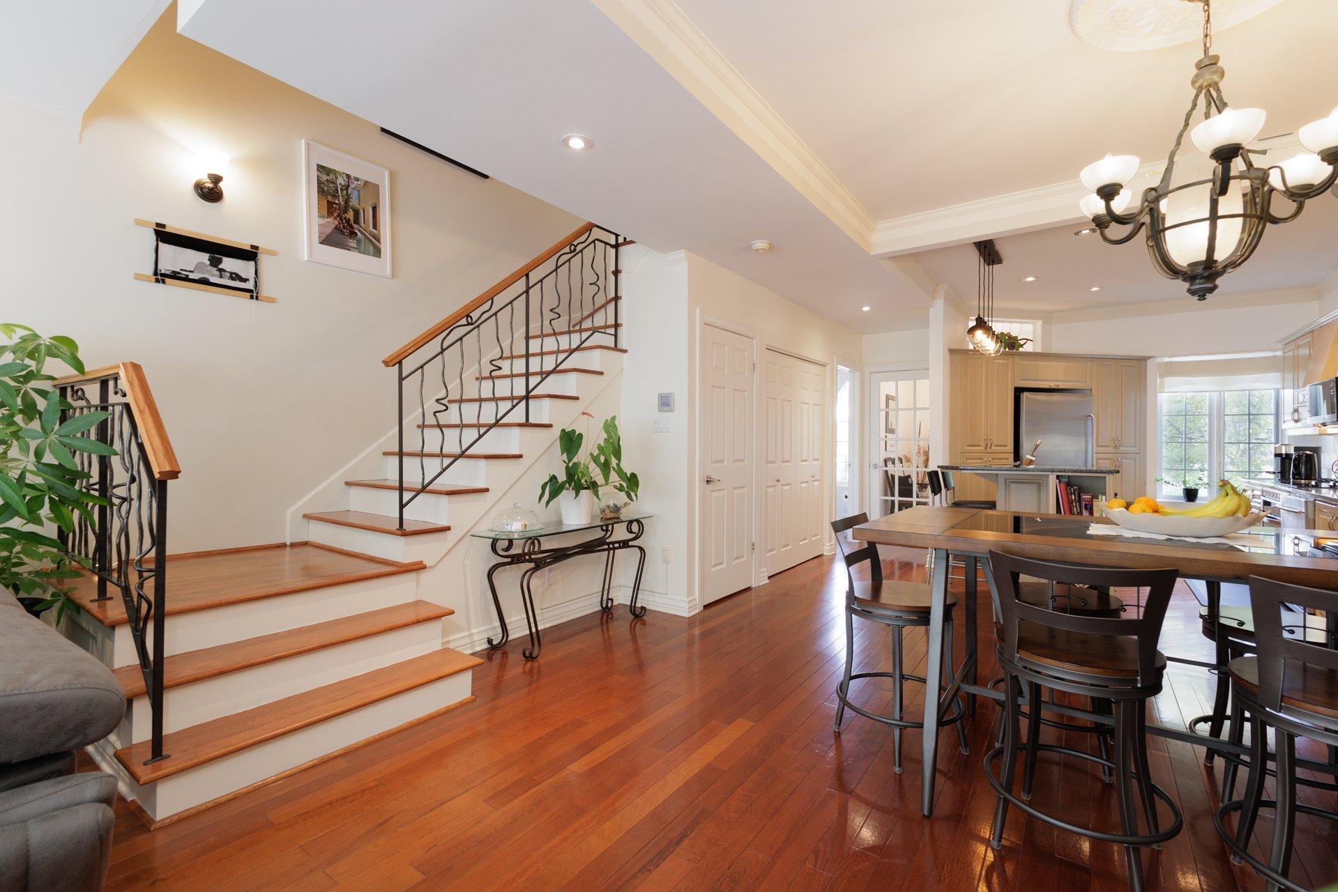 









2085


Rue de Versailles

, 108,
Vaudreuil-Dorion,




QC
J7V8P7

