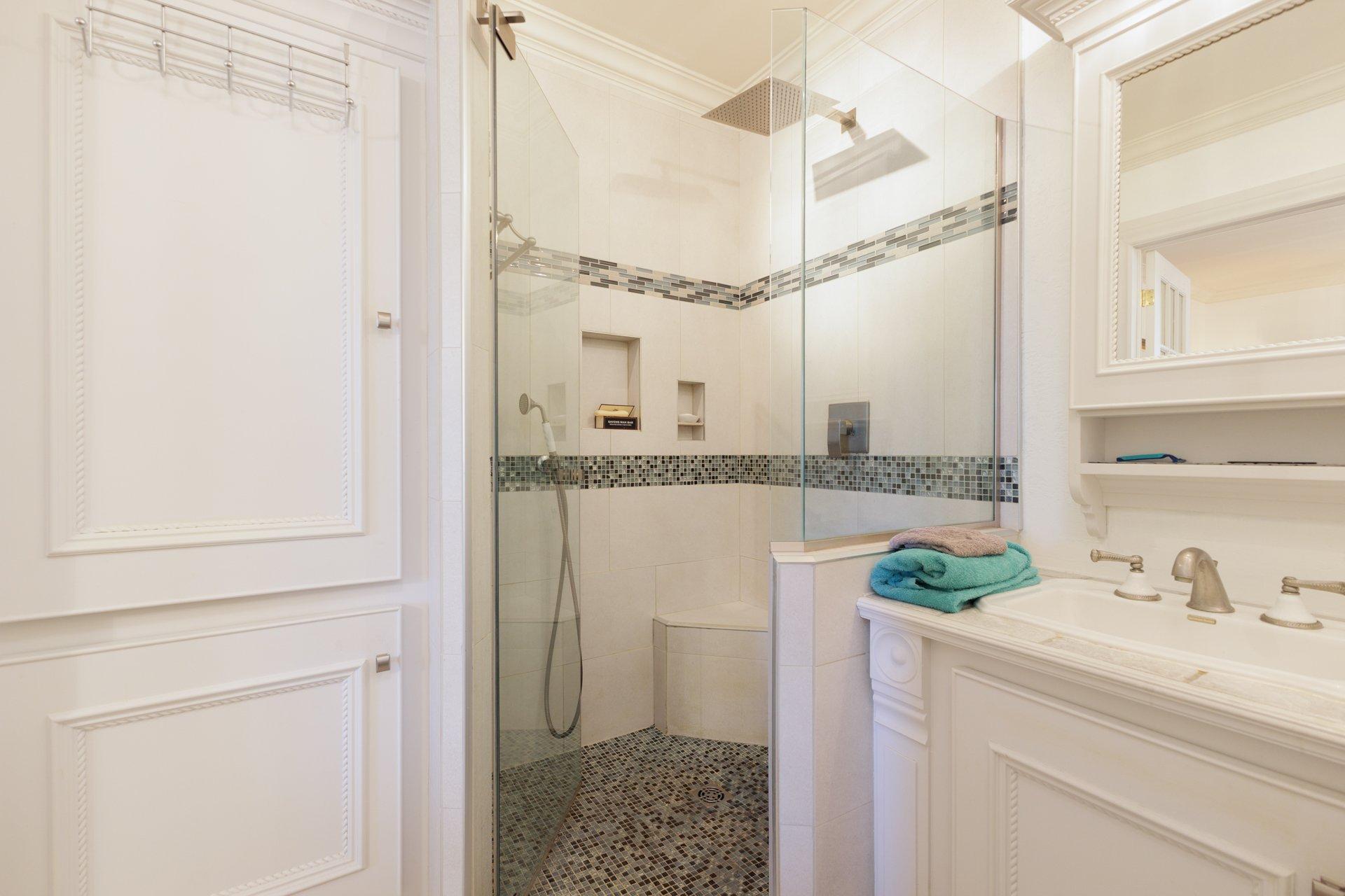 









2085


Rue de Versailles

, 108,
Vaudreuil-Dorion,




QC
J7V8P7

