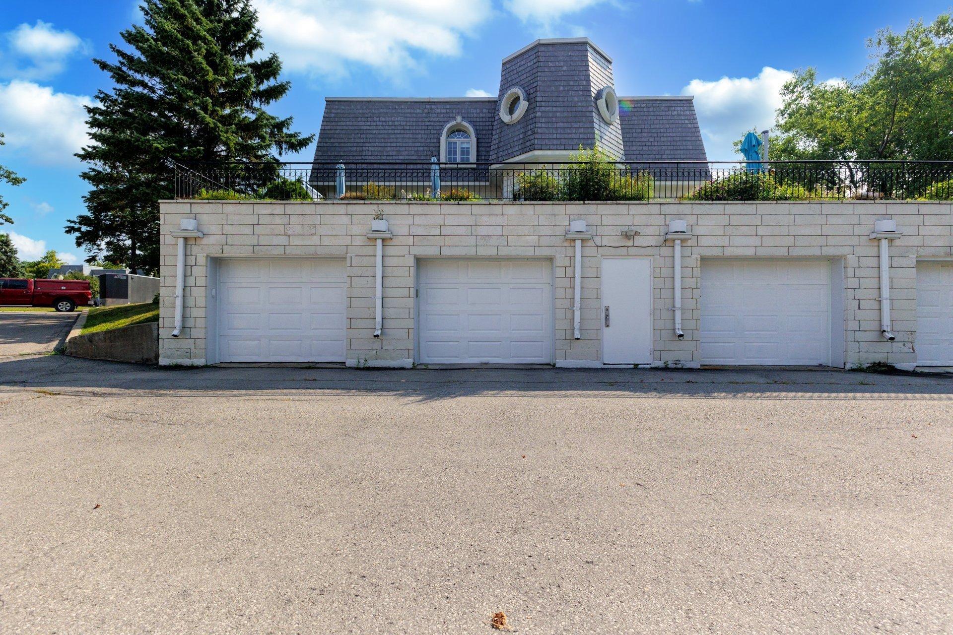 









2085


Rue de Versailles

, 108,
Vaudreuil-Dorion,




QC
J7V8P7

