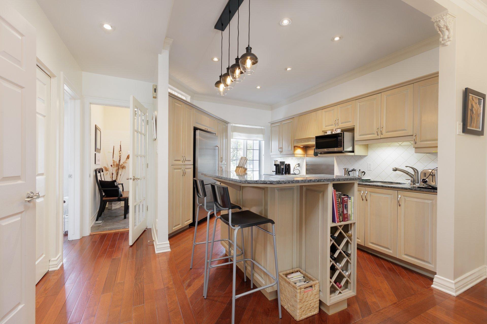 









2085


Rue de Versailles

, 108,
Vaudreuil-Dorion,




QC
J7V8P7

