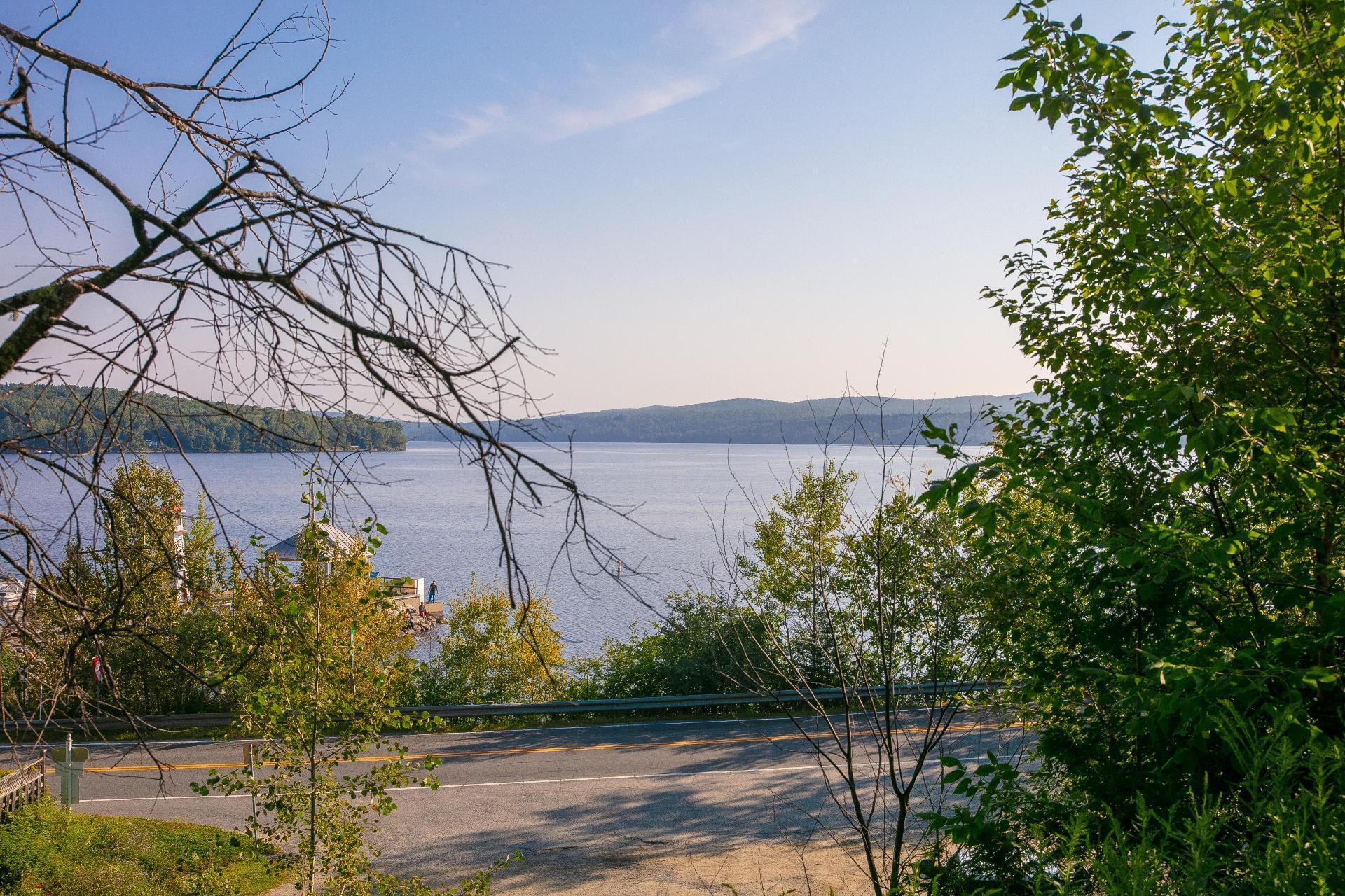 









523


Ch. de la Rivière-Bergeron

,
Piopolis,




QC
G0Y1H0

