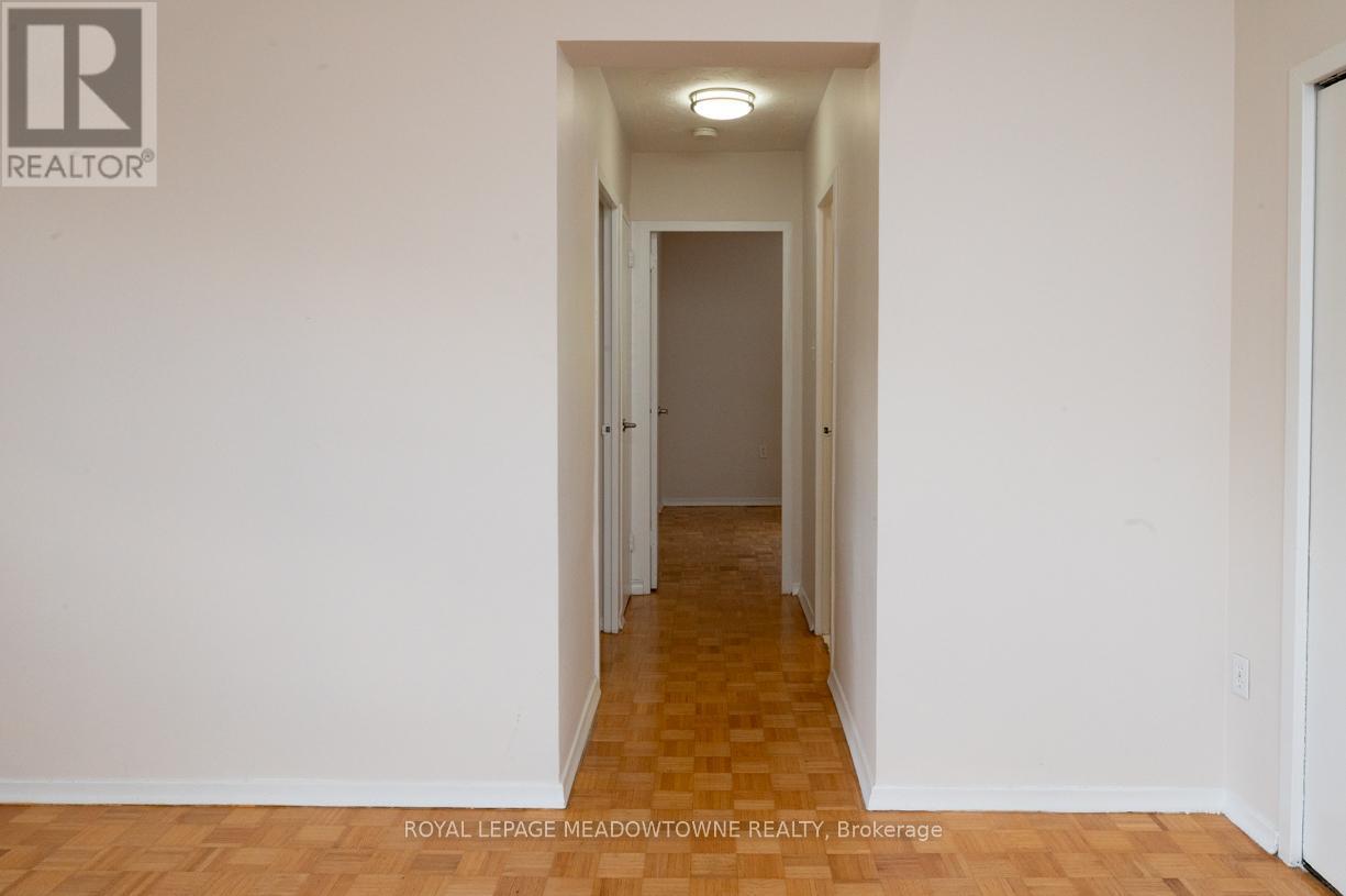












405 - 1017 SENECA AVENUE

,
Mississauga,




Ontario
L5G3X5

