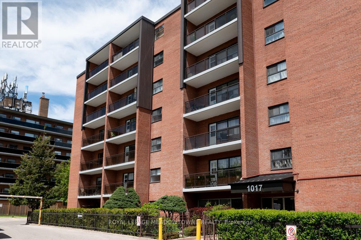 












405 - 1017 SENECA AVENUE

,
Mississauga,




Ontario
L5G3X5

