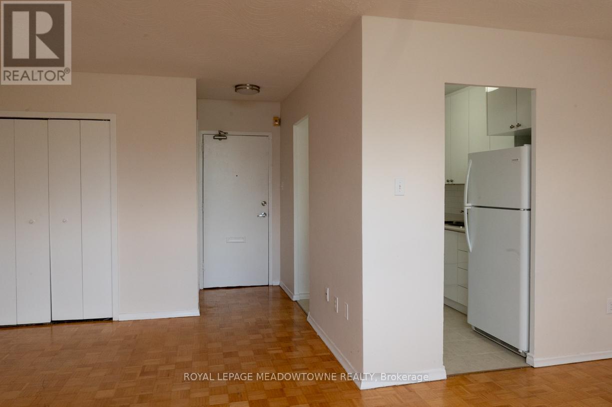 












405 - 1017 SENECA AVENUE

,
Mississauga,




Ontario
L5G3X5

