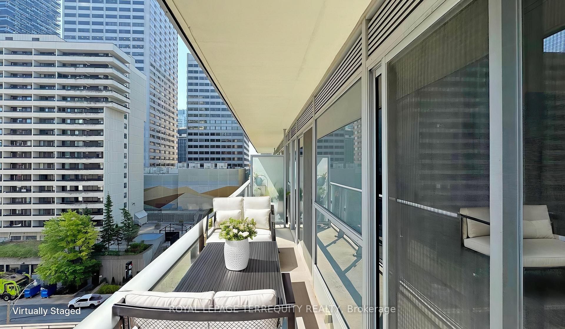 









58


Orchard View

Boulevard, 705,
Toronto,




ON
M4R 0A2

