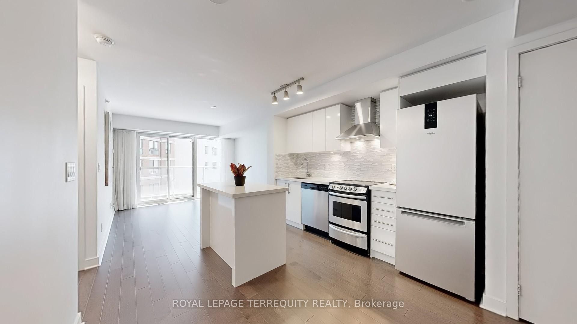 









58


Orchard View

Boulevard, 705,
Toronto,




ON
M4R 0A2

