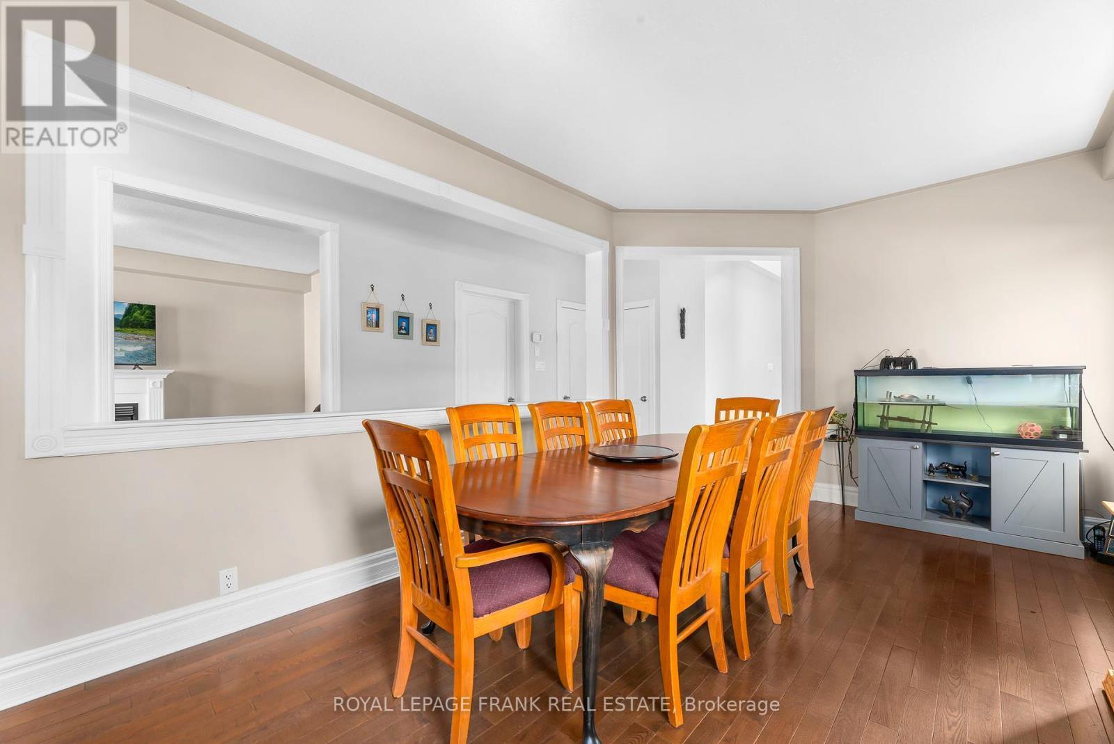 












39 CUTLER DRIVE

,
Clarington (Newcastle),




Ontario
L1B1M4

