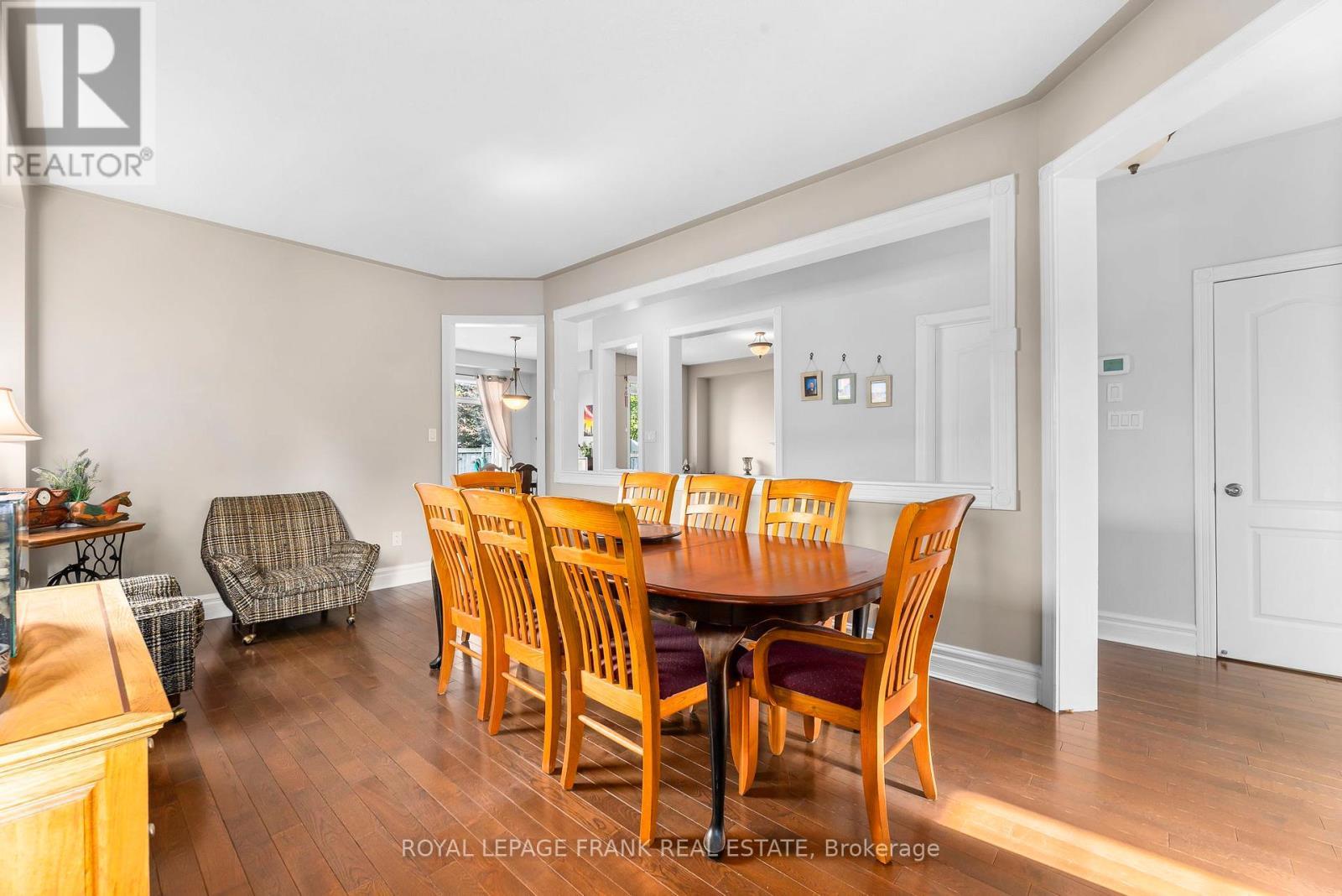 












39 CUTLER DRIVE

,
Clarington (Newcastle),




Ontario
L1B1M4

