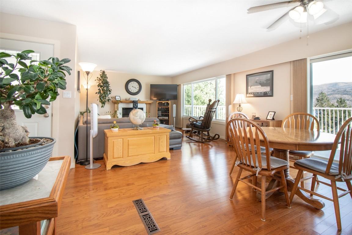 









6335


Topham

Place,
Peachland,




BC
V0H 1X0

