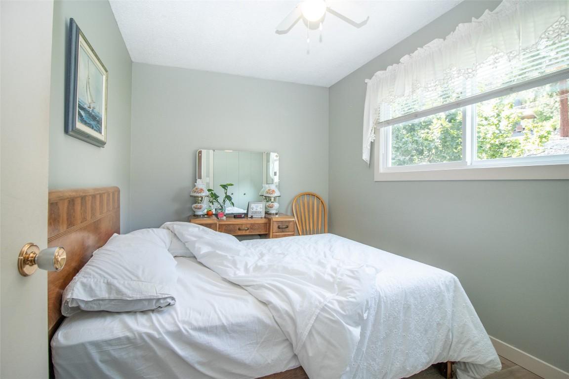 









6335


Topham

Place,
Peachland,




BC
V0H 1X0

