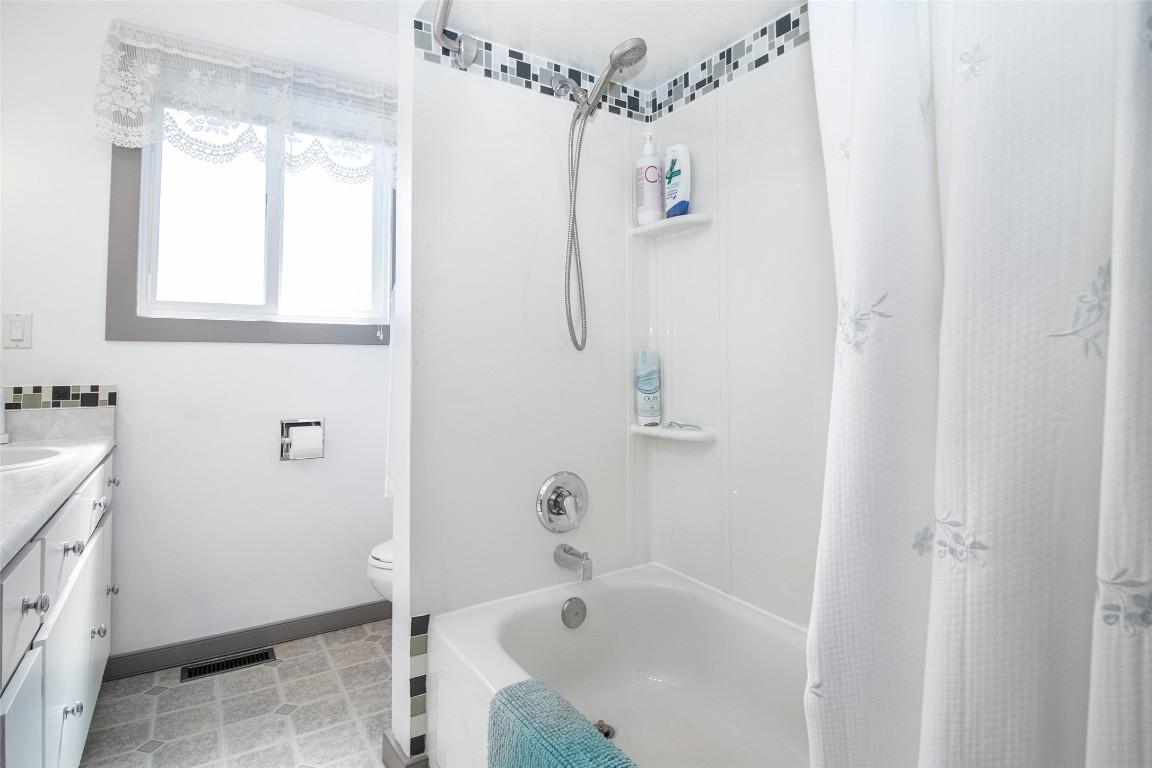 









6335


Topham

Place,
Peachland,




BC
V0H 1X0

