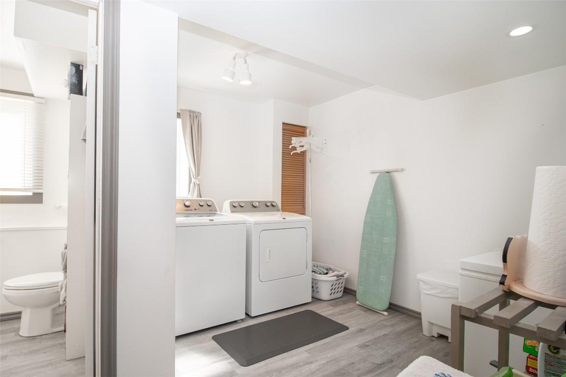 









6335


Topham

Place,
Peachland,




BC
V0H 1X0

