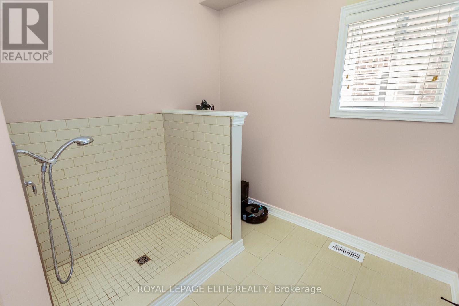 












49 PRESTON DRIVE

,
Orangeville,




Ontario
L9W4K3

