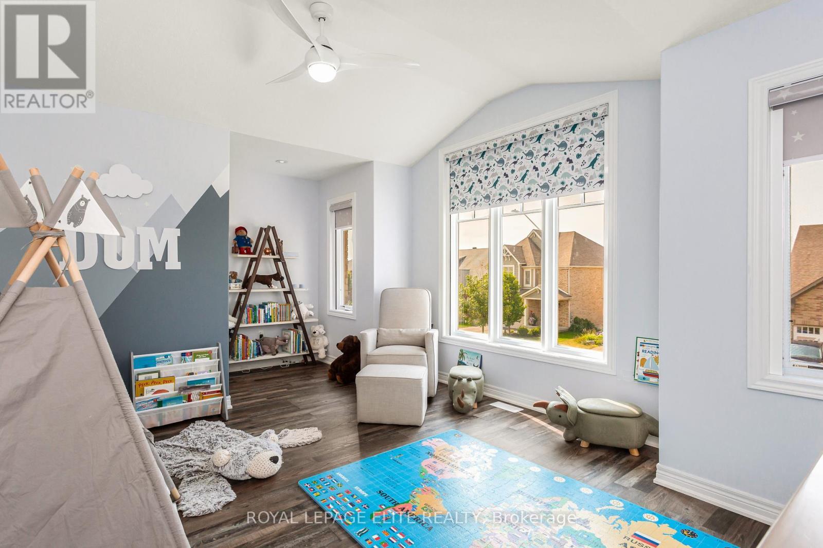 












49 PRESTON DRIVE

,
Orangeville,




Ontario
L9W4K3

