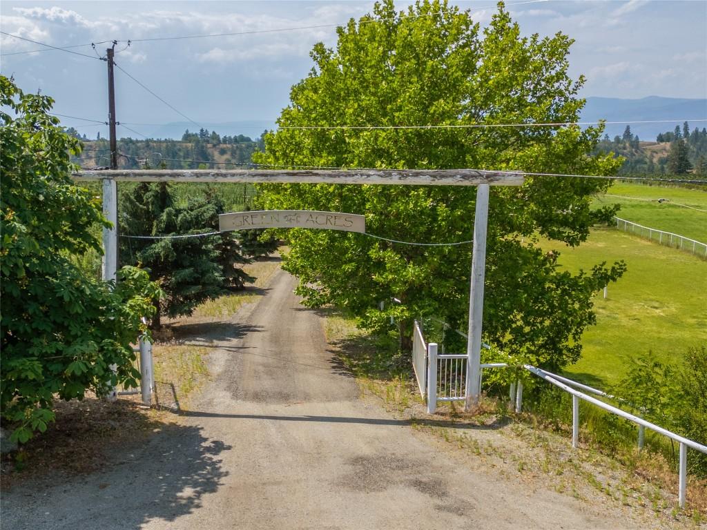 









2457


Belgo

Road,
Kelowna,




BC
V1P 1E2

