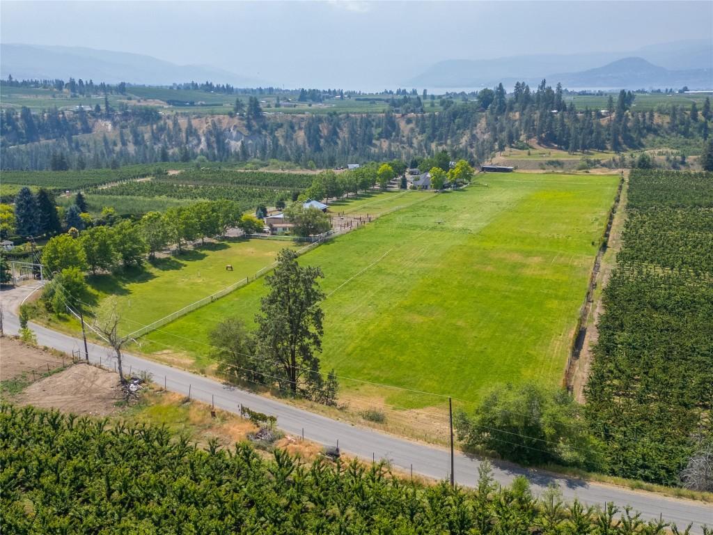 









2457


Belgo

Road,
Kelowna,




BC
V1P 1E2

