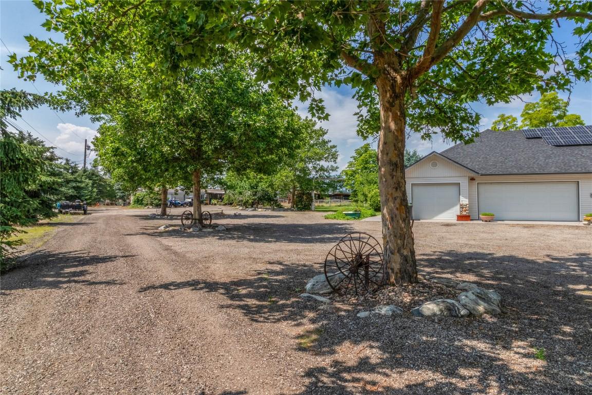 









2457


Belgo

Road,
Kelowna,




BC
V1P 1E2

