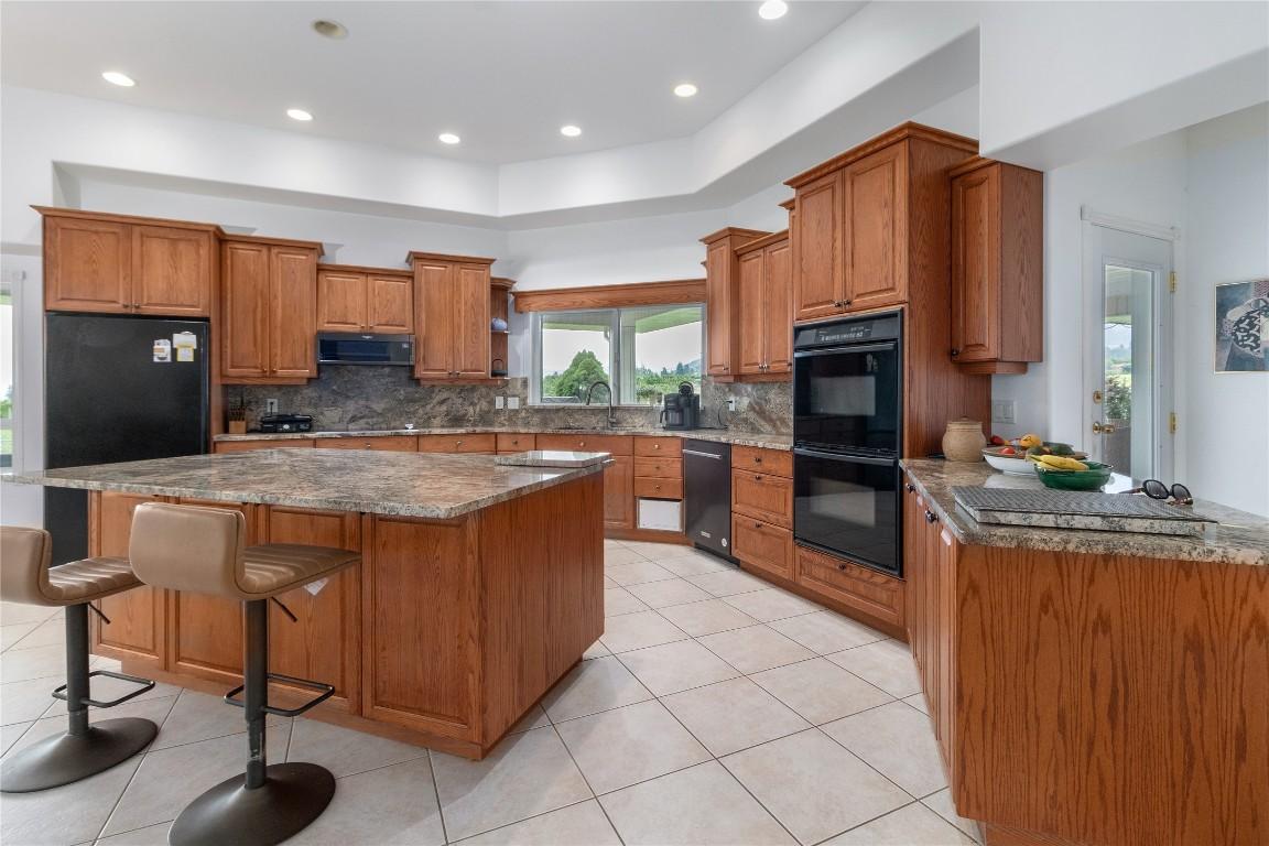 









2457


Belgo

Road,
Kelowna,




BC
V1P 1E2

