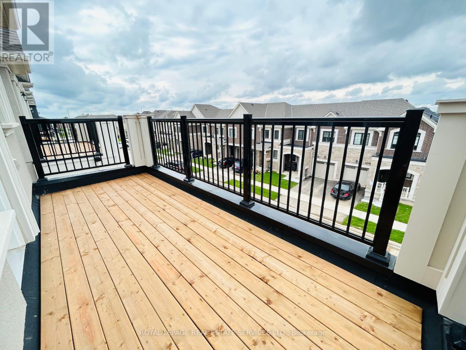 












1577 MOIRA CRESCENT

,
Milton,




Ontario
L9E1X8

