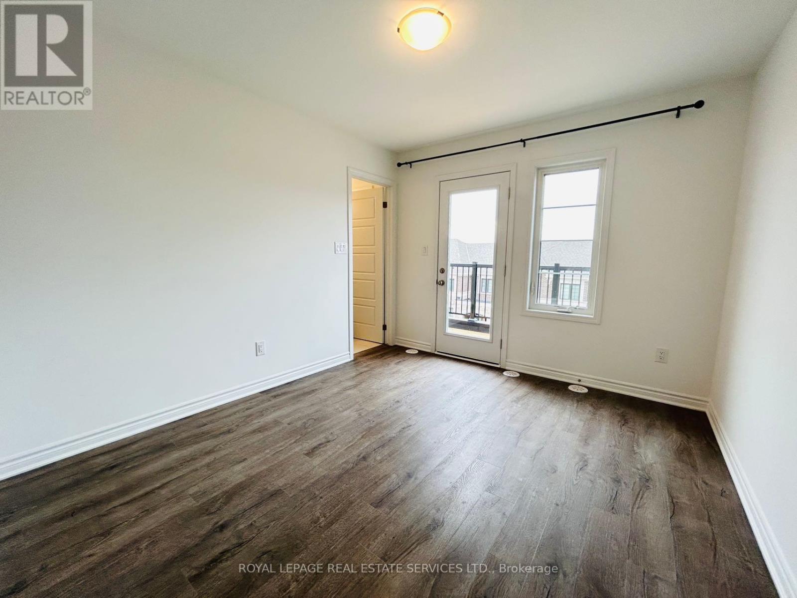 












1577 MOIRA CRESCENT

,
Milton,




Ontario
L9E1X8

