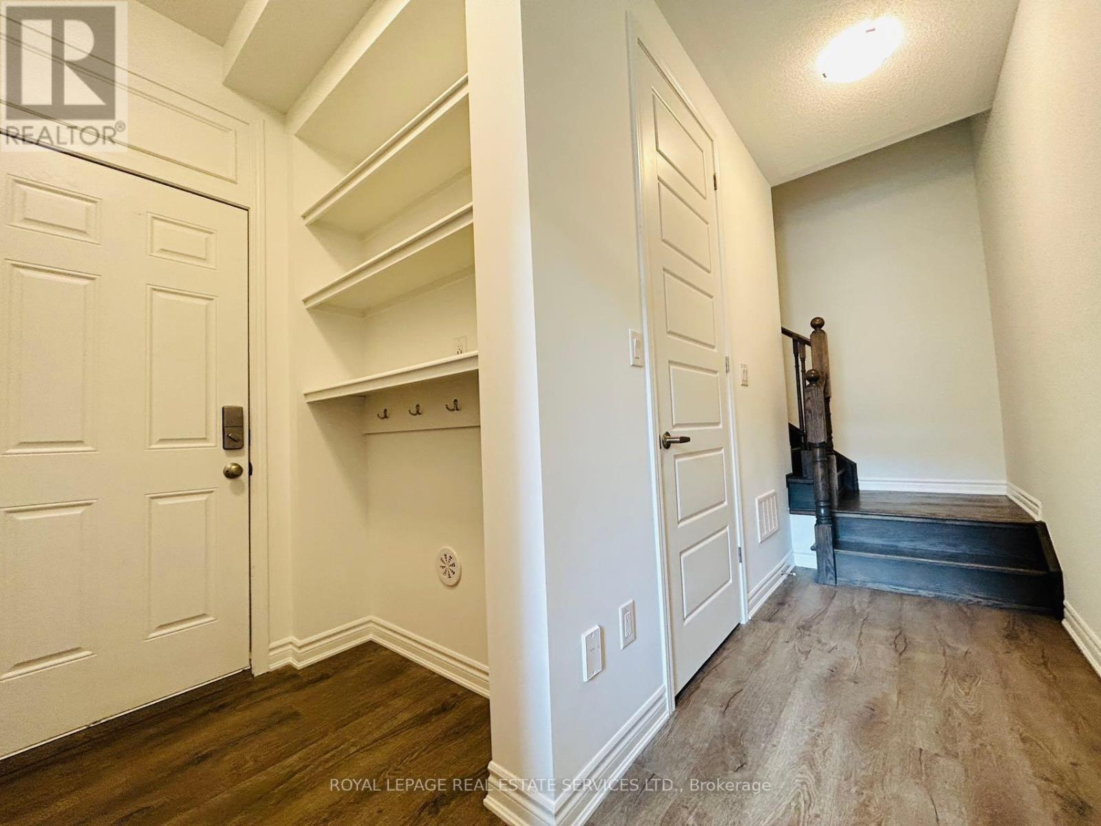 












1577 MOIRA CRESCENT

,
Milton,




Ontario
L9E1X8

