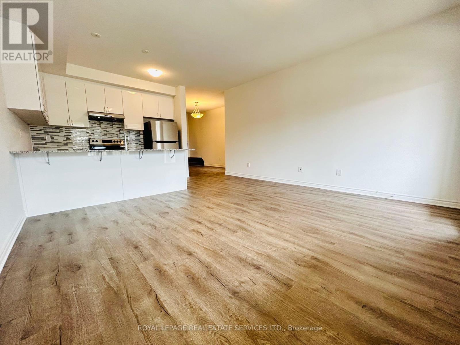 












1577 MOIRA CRESCENT

,
Milton,




Ontario
L9E1X8

