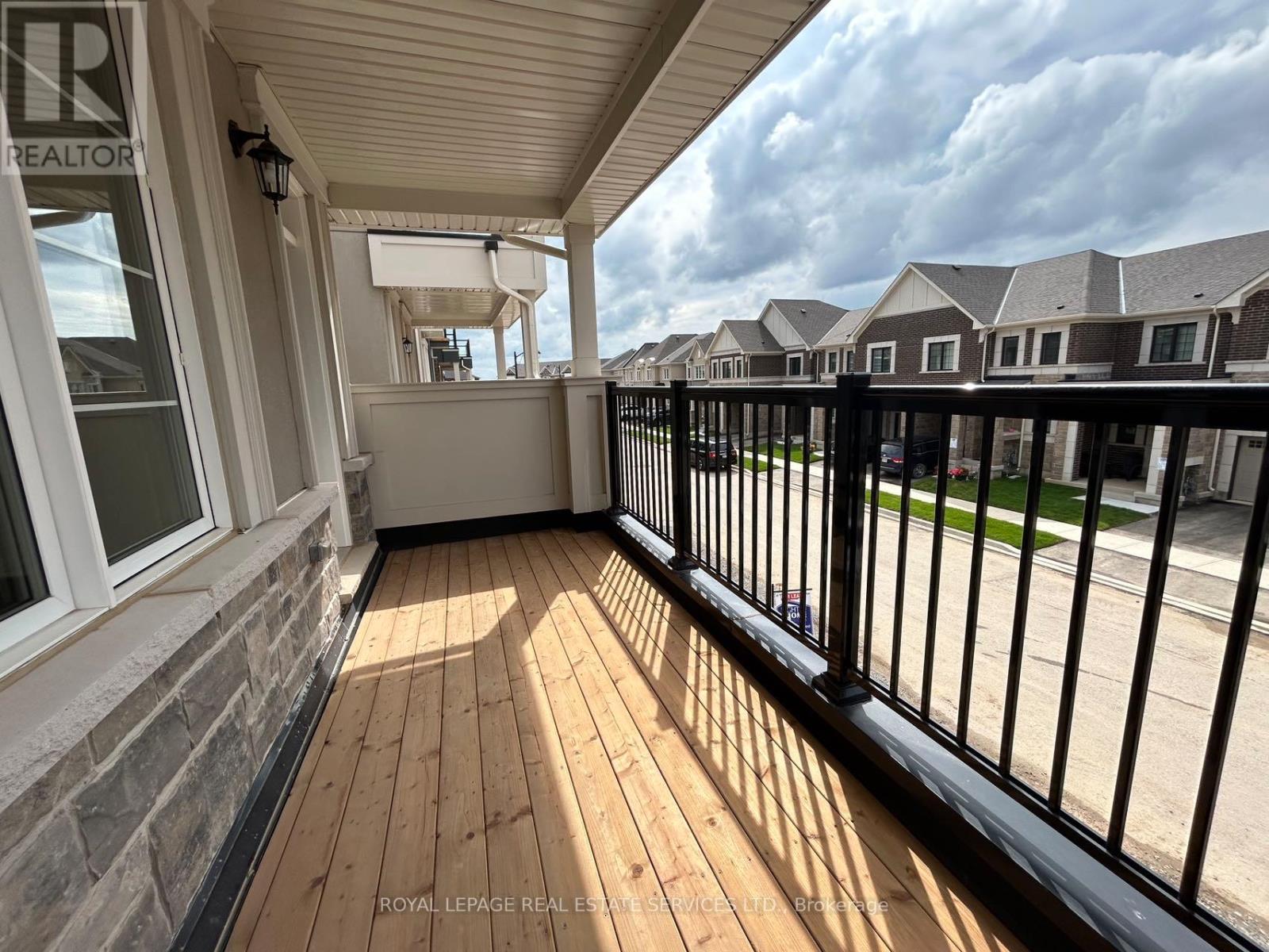 












1577 MOIRA CRESCENT

,
Milton,




Ontario
L9E1X8

