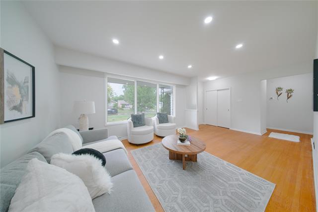 









48


Arrowwood

DR,
Winnipeg,




MB
R2V 2R1

