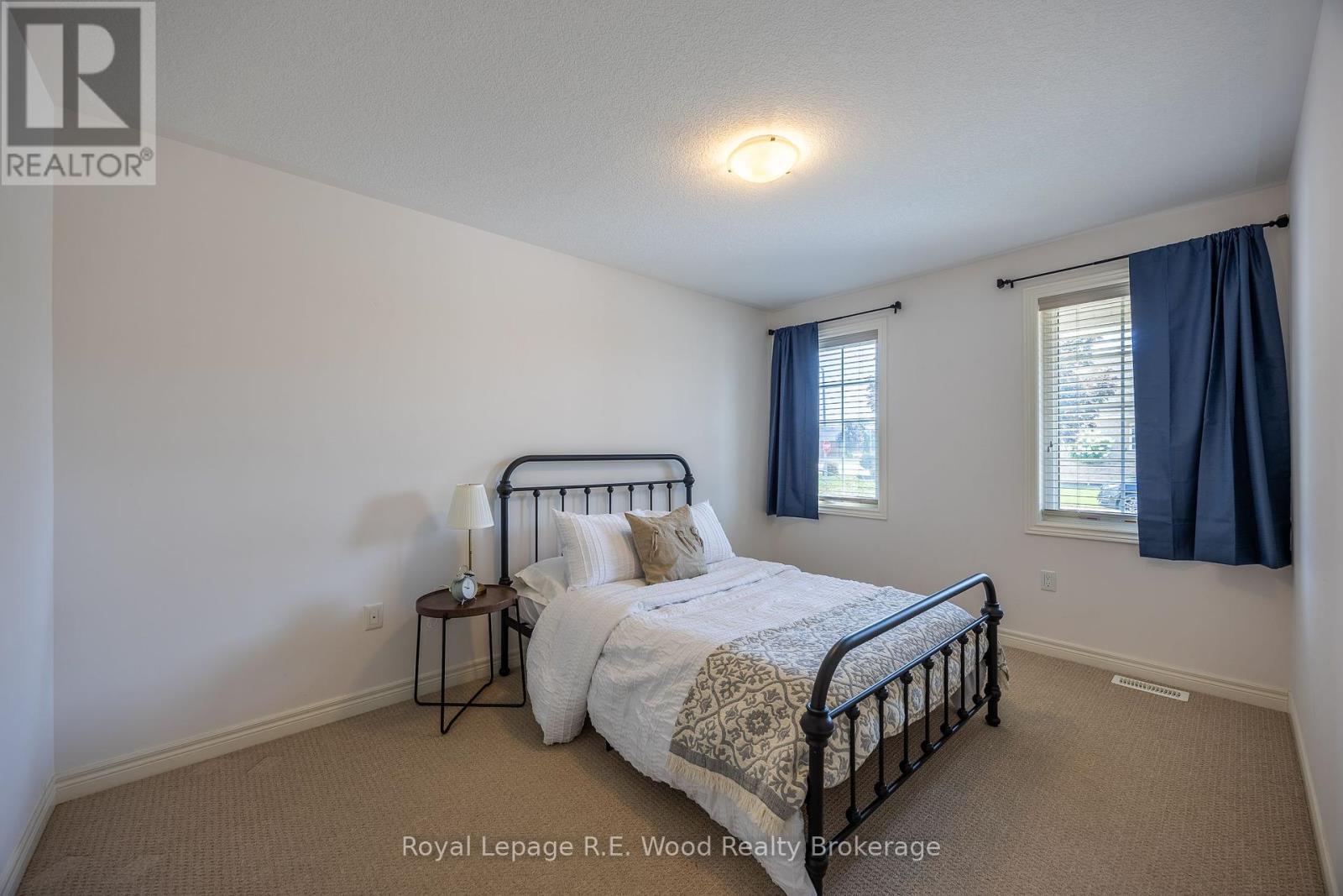 












42 HOGARTH DRIVE

,
Tillsonburg,




Ontario
N4G0C3

