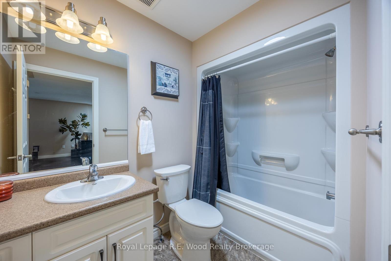 












42 HOGARTH DRIVE

,
Tillsonburg,




Ontario
N4G0C3

