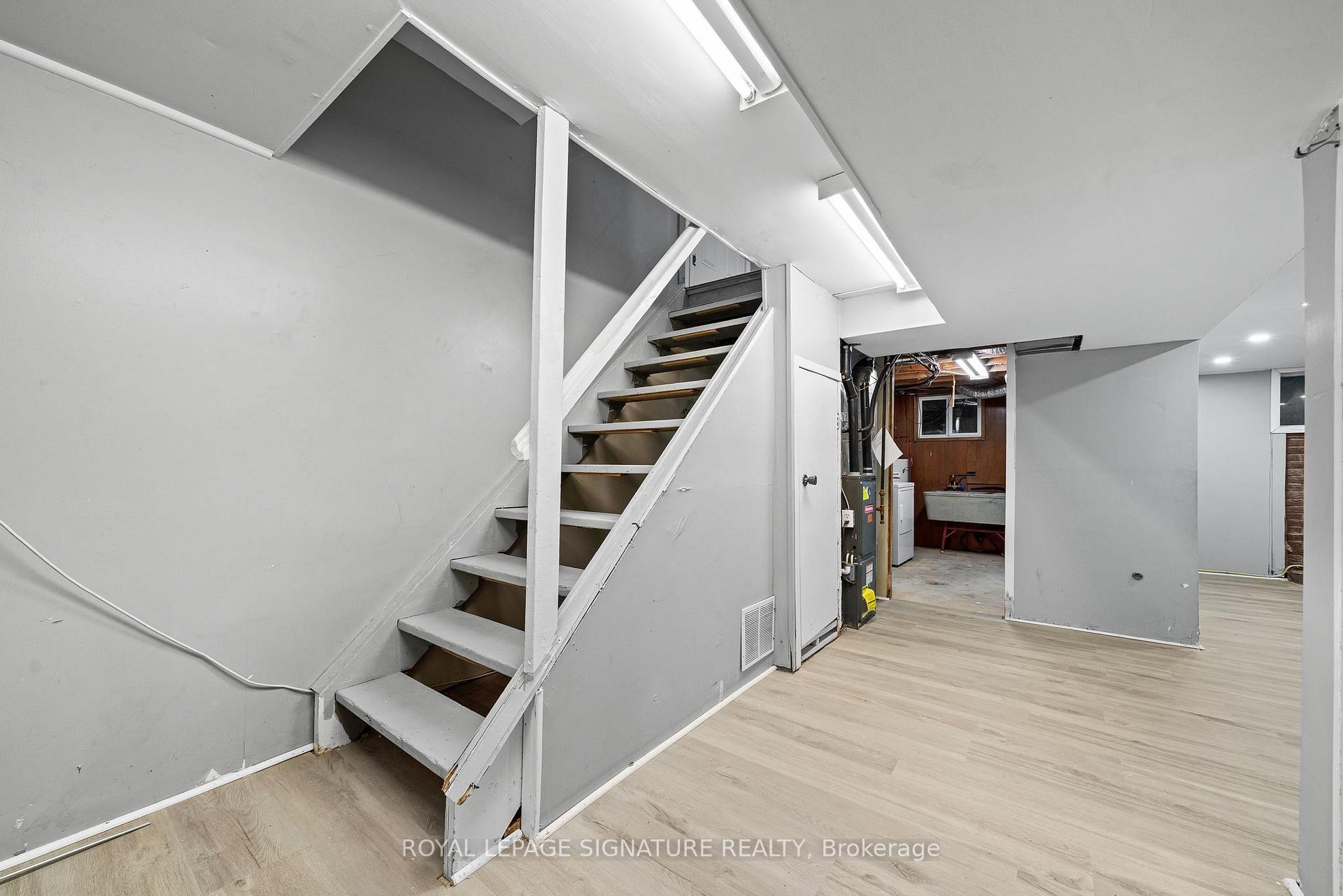 









32A


Crossley

Drive,
Port Hope,




ON
L1A 3T4

