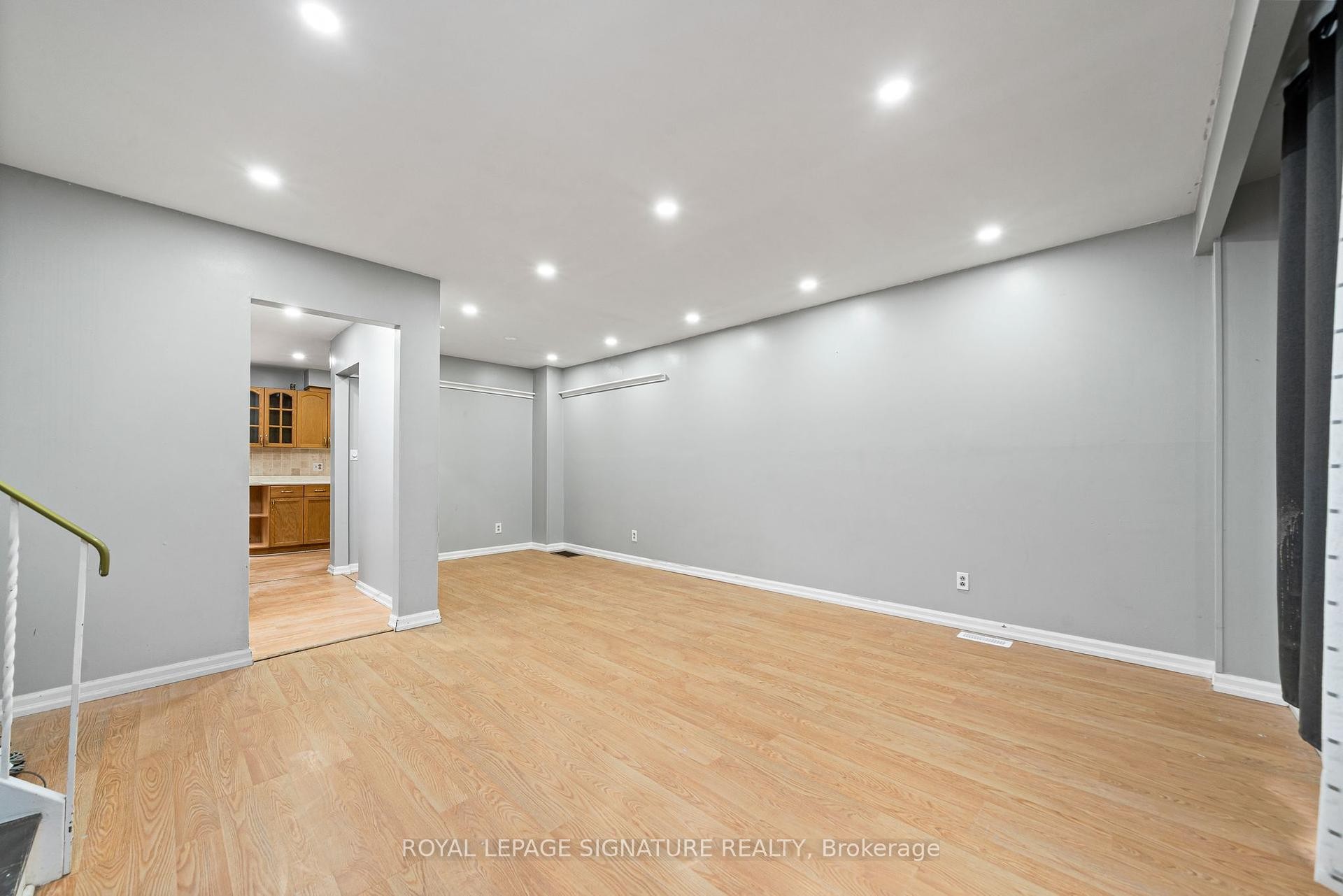 









32A


Crossley

Drive,
Port Hope,




ON
L1A 3T4

