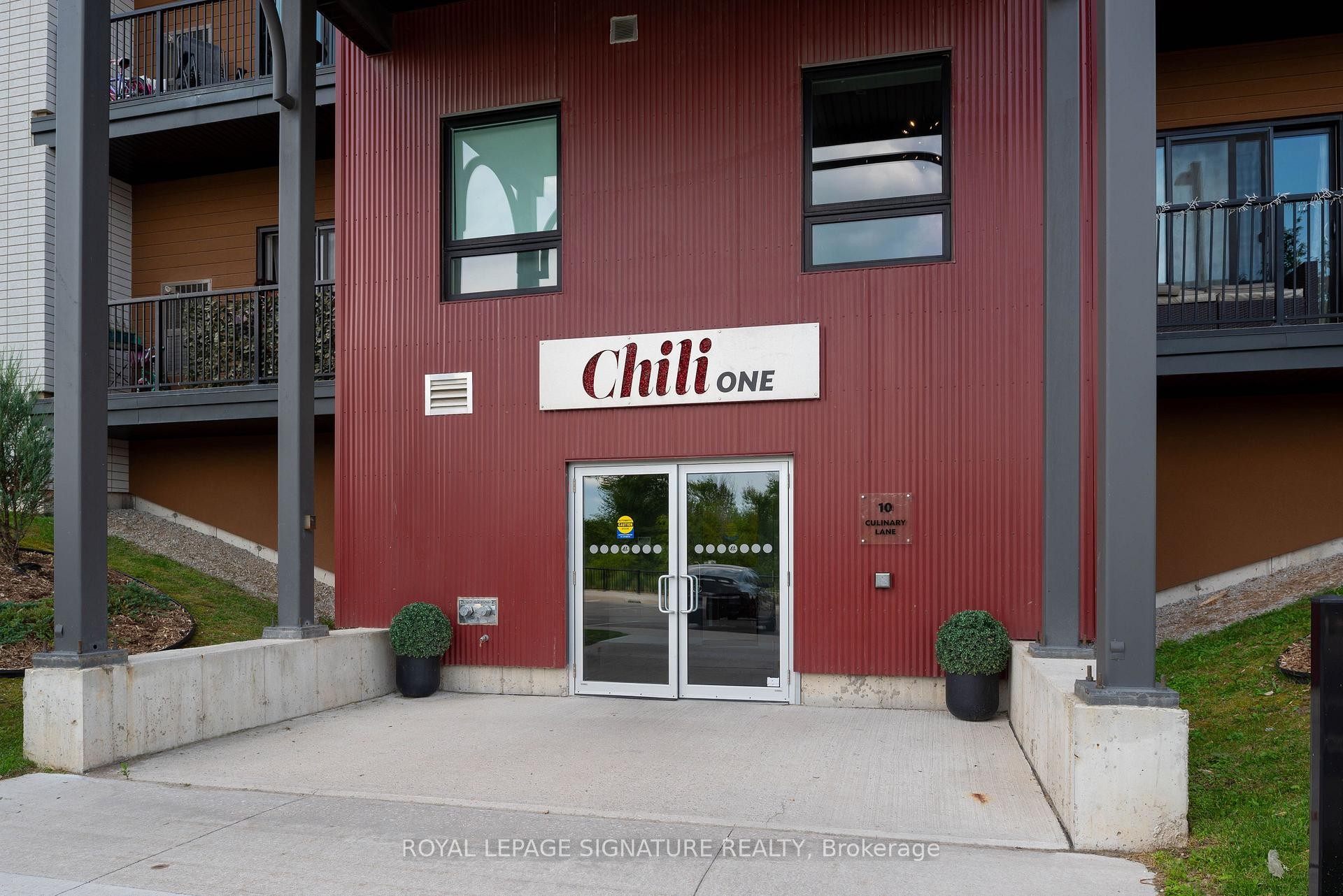 









10


Culinary

Lane, 508,
Barrie,




ON
L9J 0K2

