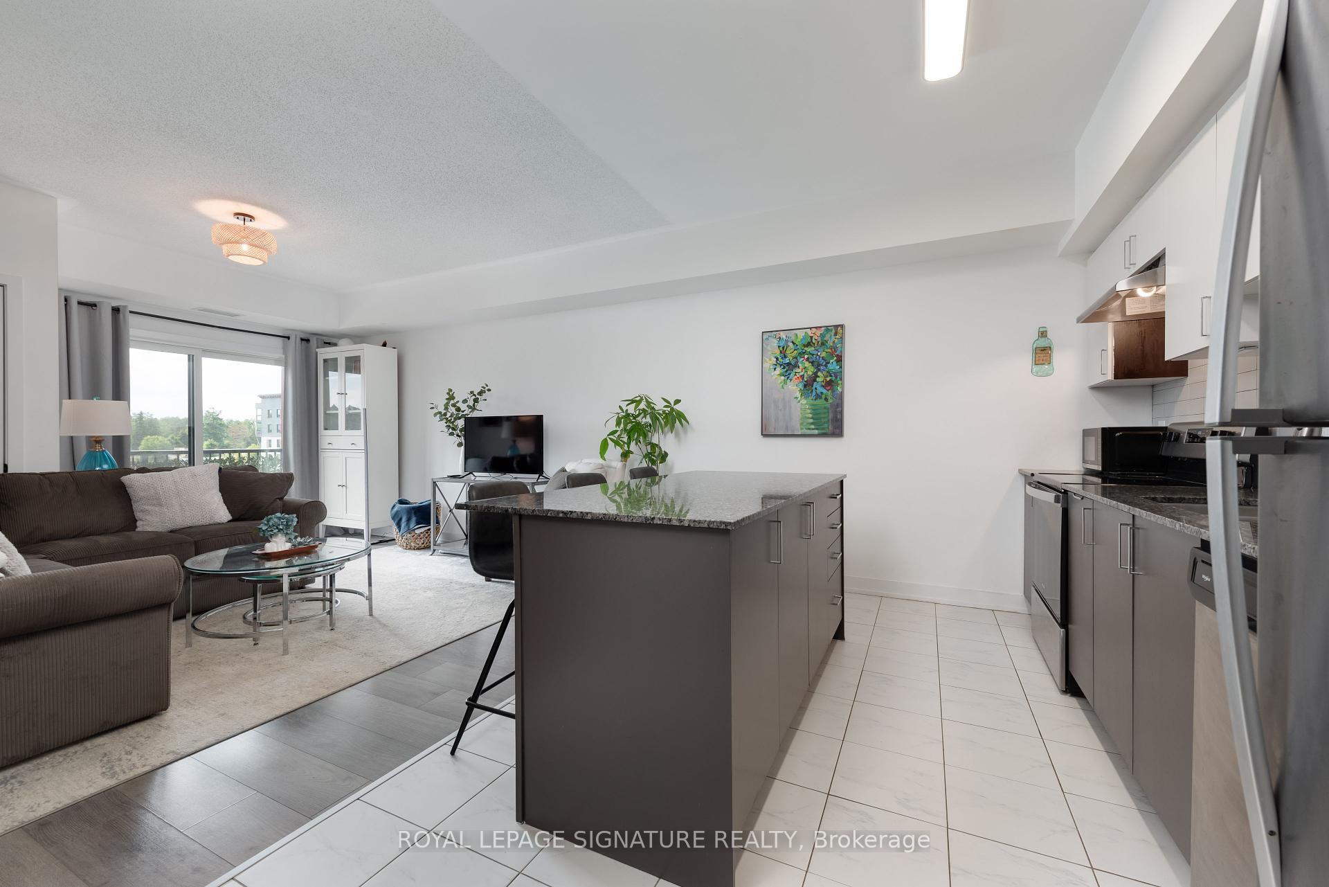 









10


Culinary

Lane, 508,
Barrie,




ON
L9J 0K2

