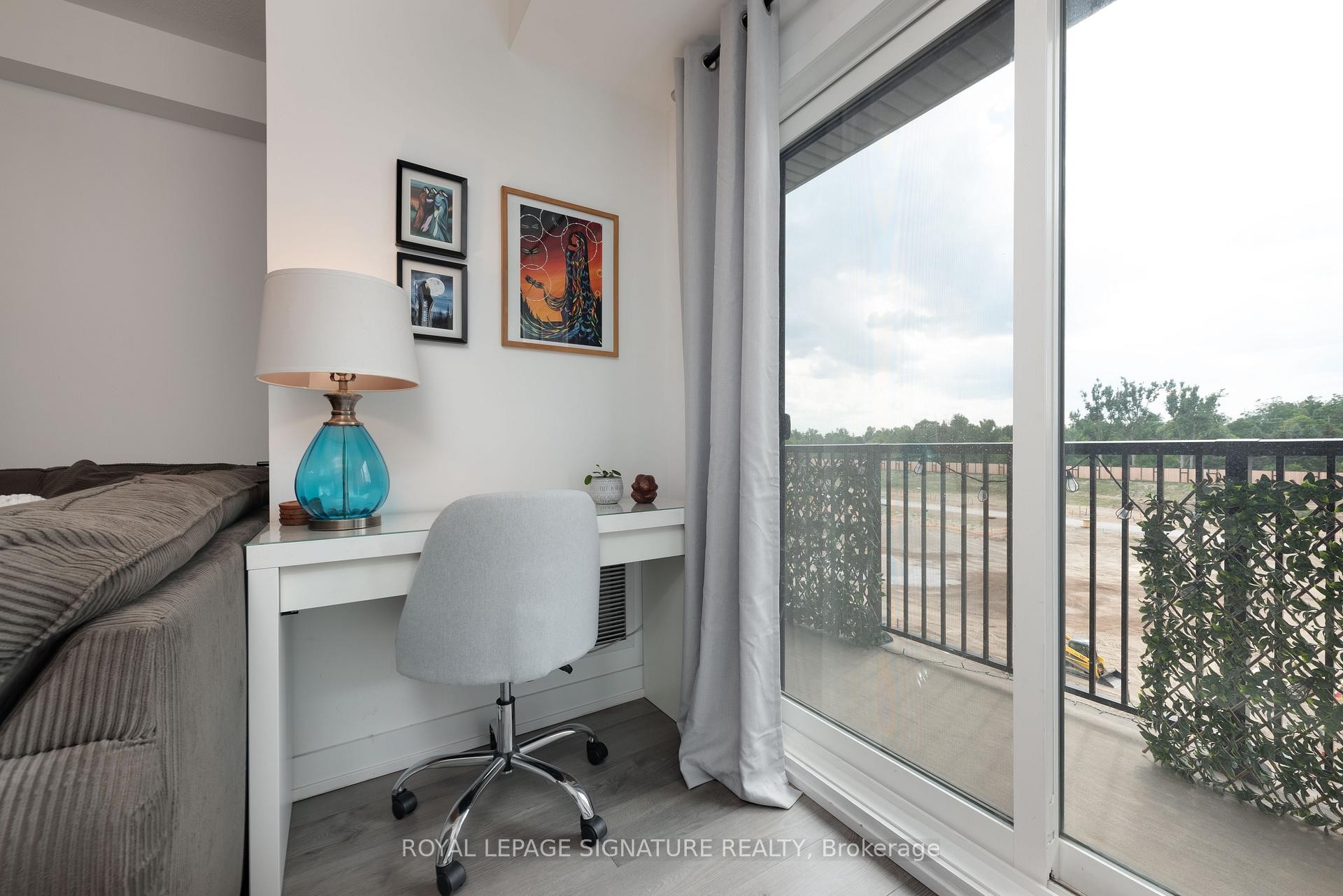 









10


Culinary

Lane, 508,
Barrie,




ON
L9J 0K2

