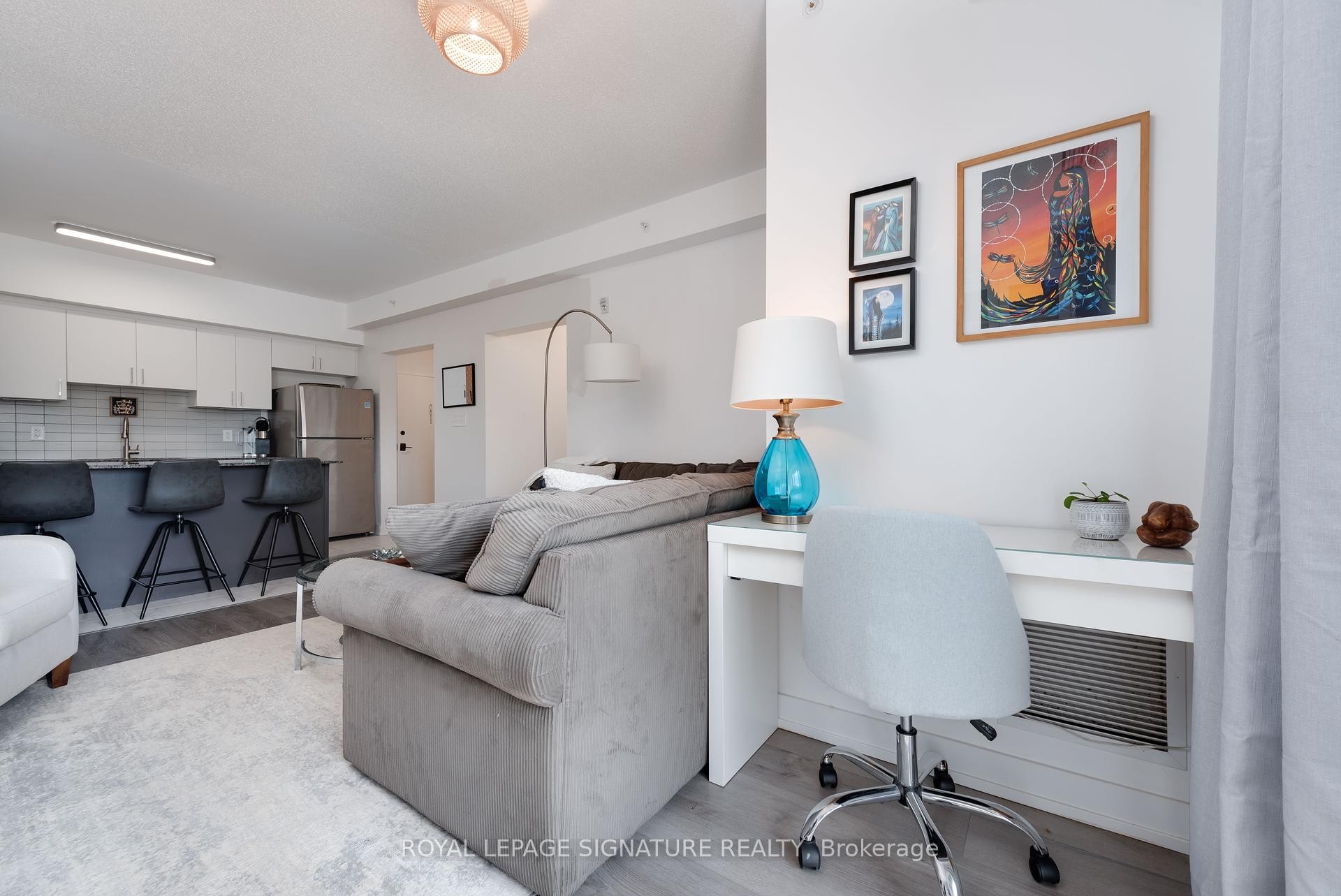 









10


Culinary

Lane, 508,
Barrie,




ON
L9J 0K2

