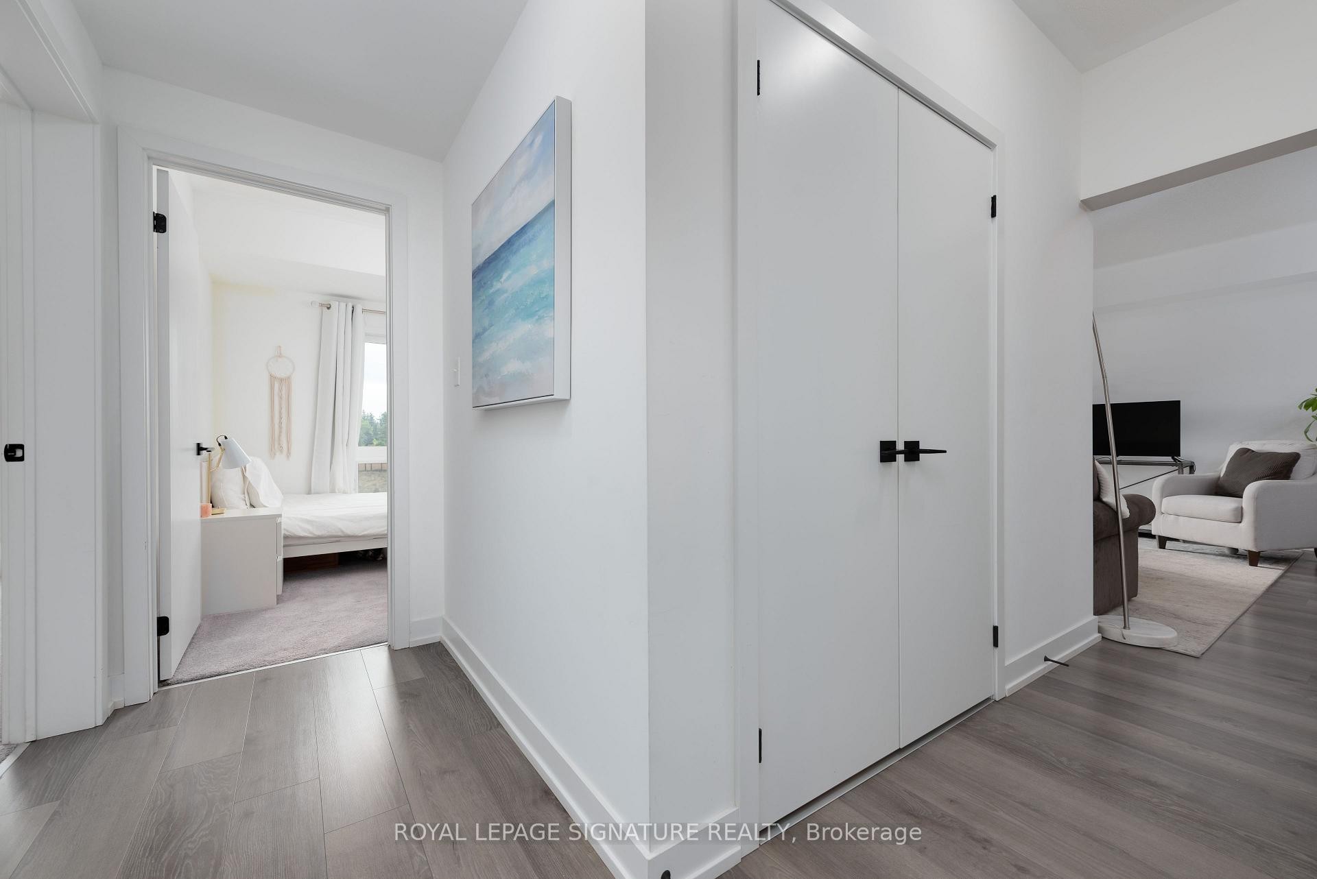 









10


Culinary

Lane, 508,
Barrie,




ON
L9J 0K2

