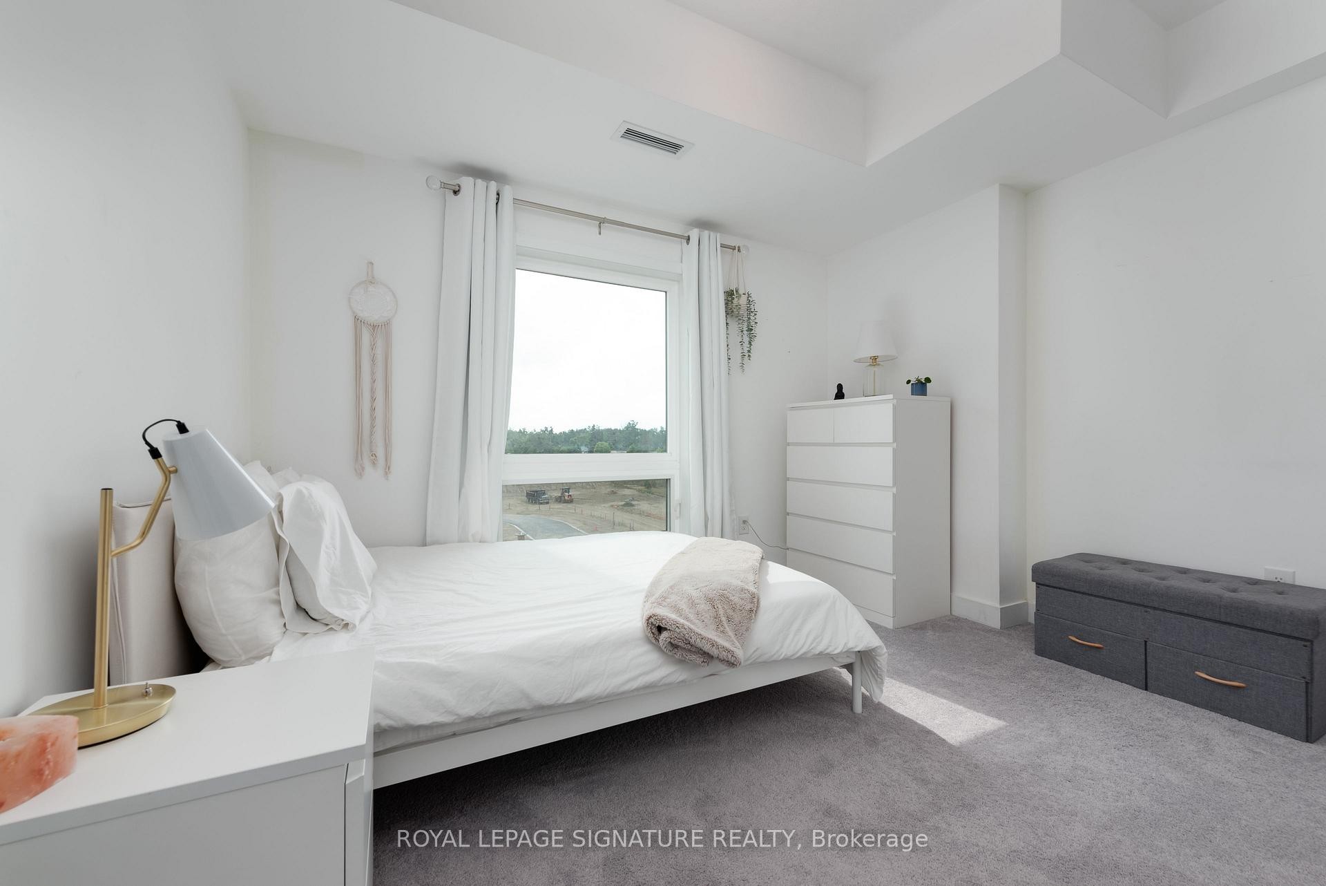 









10


Culinary

Lane, 508,
Barrie,




ON
L9J 0K2


