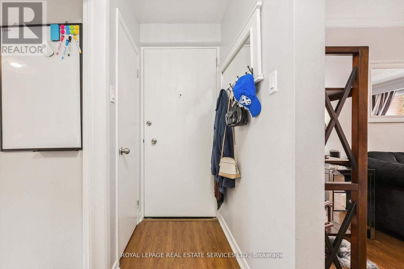 












19 DOVER DRIVE N

,
Toronto,




Ontario
M8W1V7

