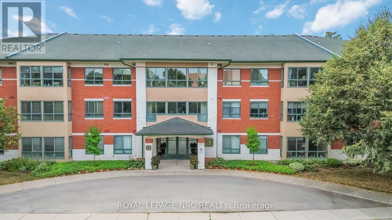 












101 - 55 PELHAM TOWN SQUARE

,
Pelham (Fonthill),




Ontario
L0S1E0

