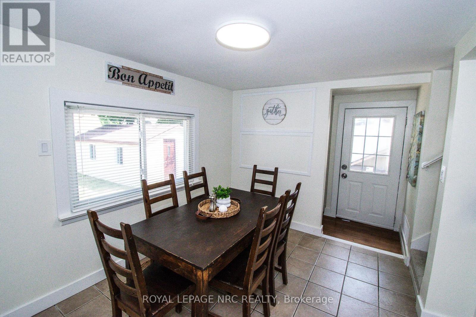 












57 HAMILTON STREET

,
St. Catharines (Western Hill),




Ontario
L2S1K8

