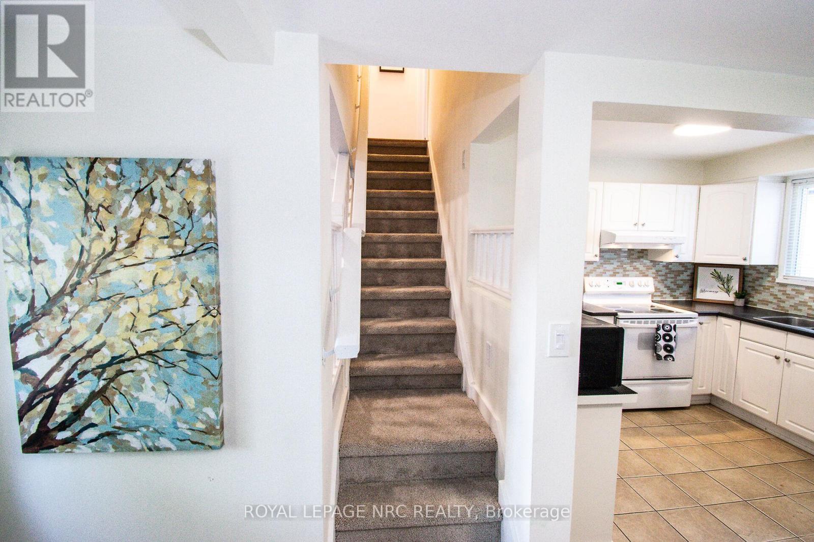 












57 HAMILTON STREET

,
St. Catharines (Western Hill),




Ontario
L2S1K8

