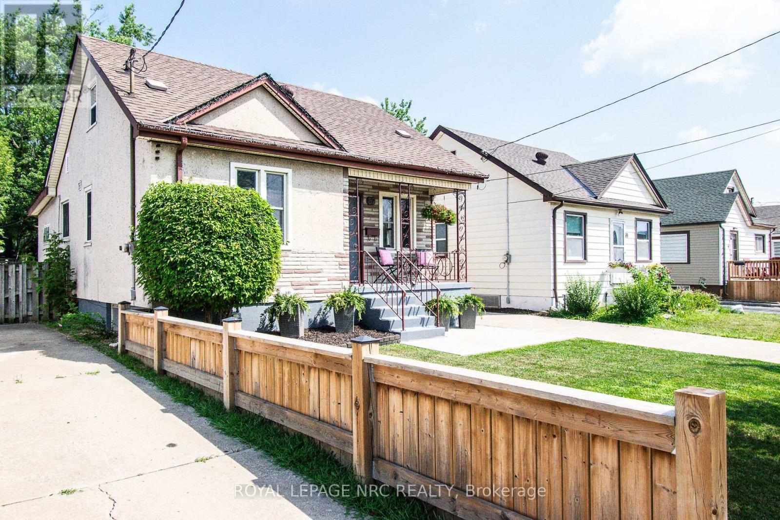 












57 HAMILTON STREET

,
St. Catharines (Western Hill),




Ontario
L2S1K8

