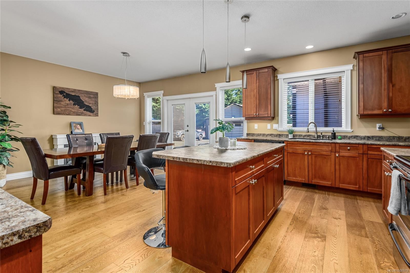 









48


Mills

Rd,
Courtenay,




BC
V9N 3L3

