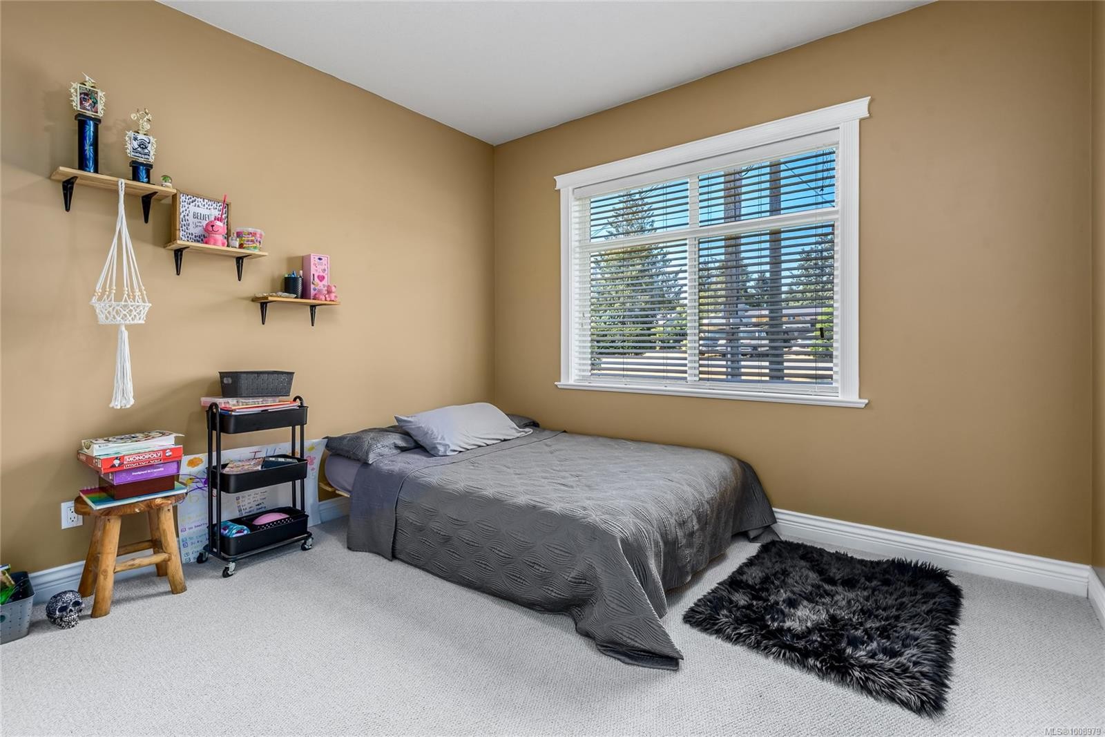 









48


Mills

Rd,
Courtenay,




BC
V9N 3L3

