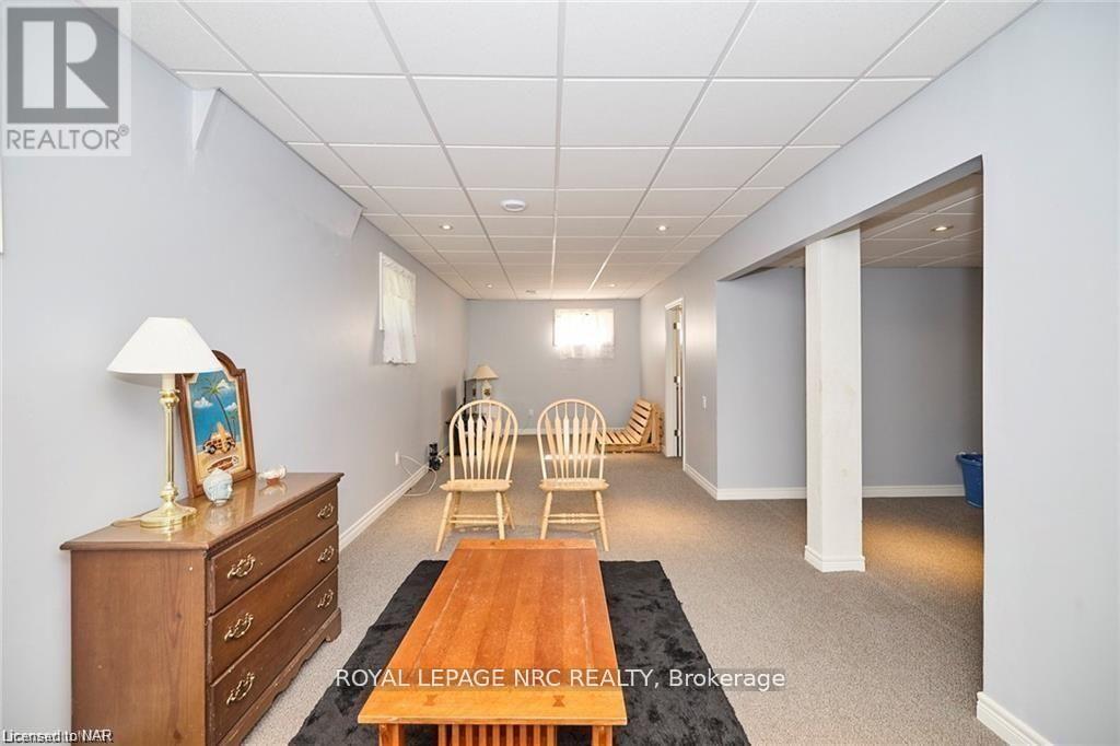 












213 SCHOOLEY ROAD

,
Fort Erie (Crystal Beach),




Ontario
L0S1B0

