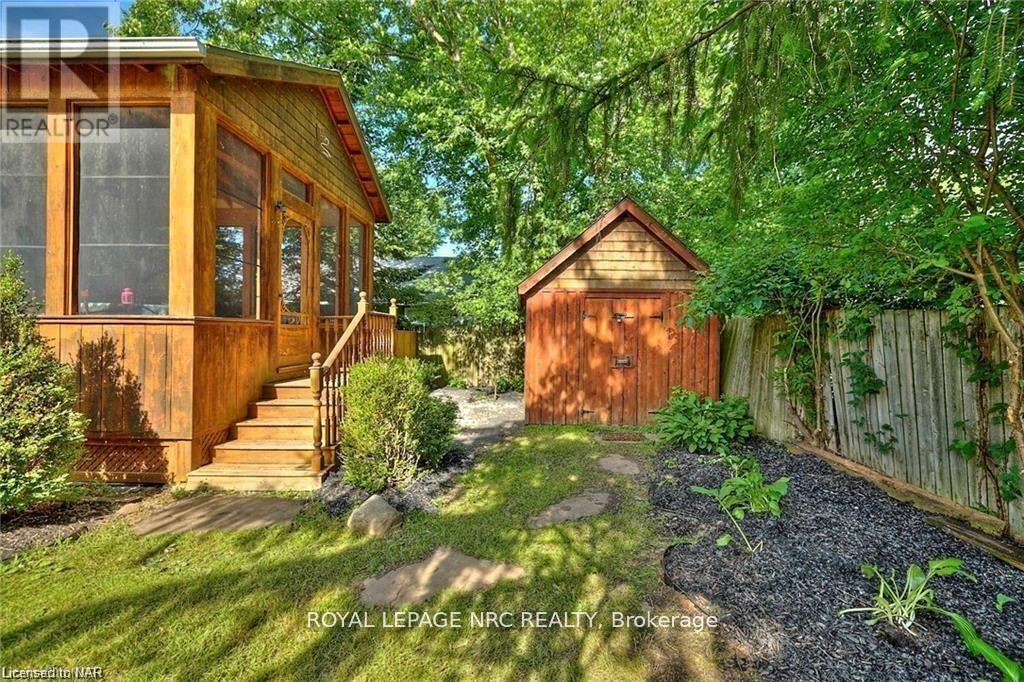 












213 SCHOOLEY ROAD

,
Fort Erie (Crystal Beach),




Ontario
L0S1B0

