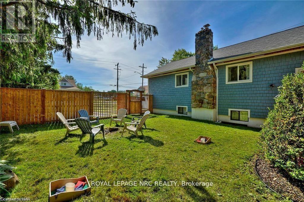 












213 SCHOOLEY ROAD

,
Fort Erie (Crystal Beach),




Ontario
L0S1B0

