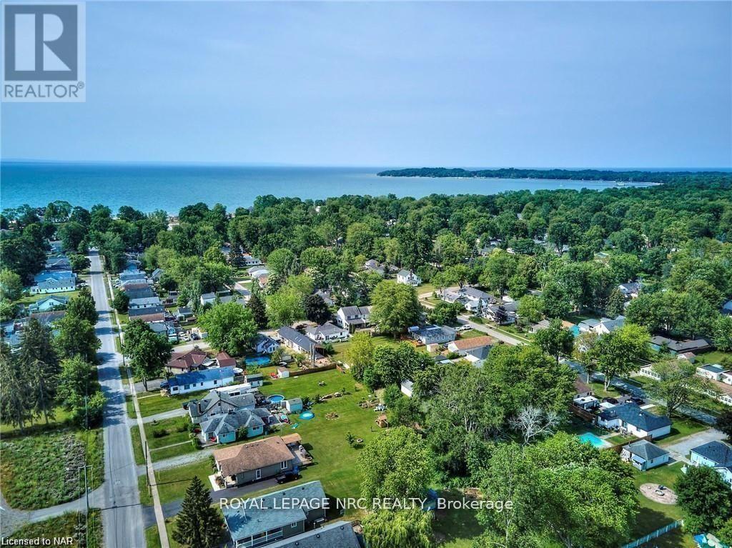 












213 SCHOOLEY ROAD

,
Fort Erie (Crystal Beach),




Ontario
L0S1B0

